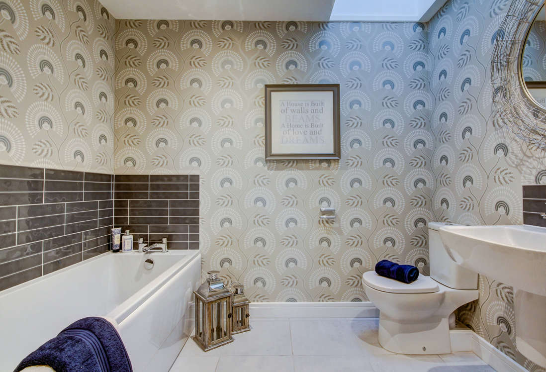Bryony Meadow Forsythia Bathroom Image 2